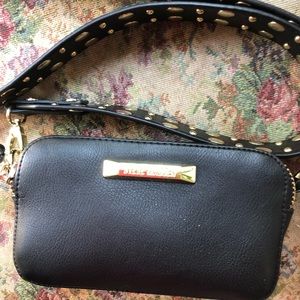 Steve Madden Cross Body